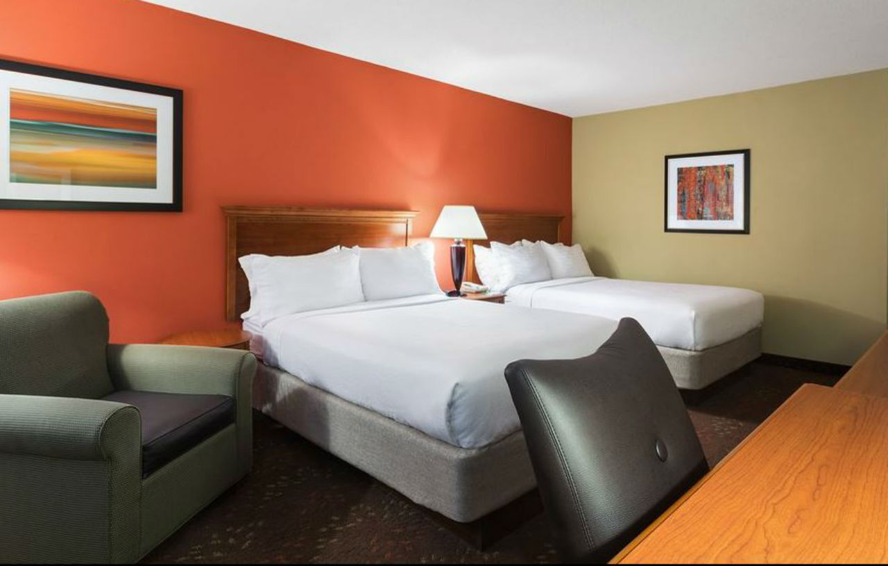 Holiday Inn Cincinnati-Riverfront, An Ihg Hotel Covington Exterior photo
